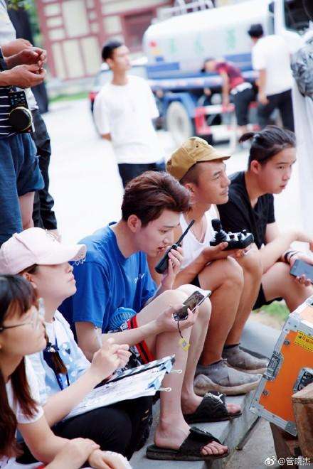 将军请上榻:导演和男主同一人,颜值高还敬业