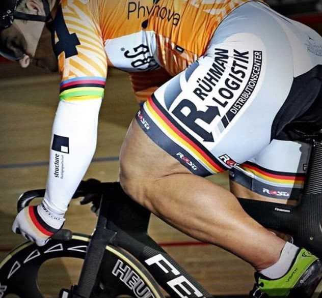 健身不练腿,迟早要后悔!看看职业自行车手是怎么练腿的!