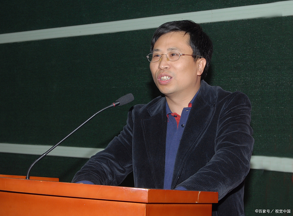 这是一个不争的事实,也是每一位教育工作者应该遵循的基本原则