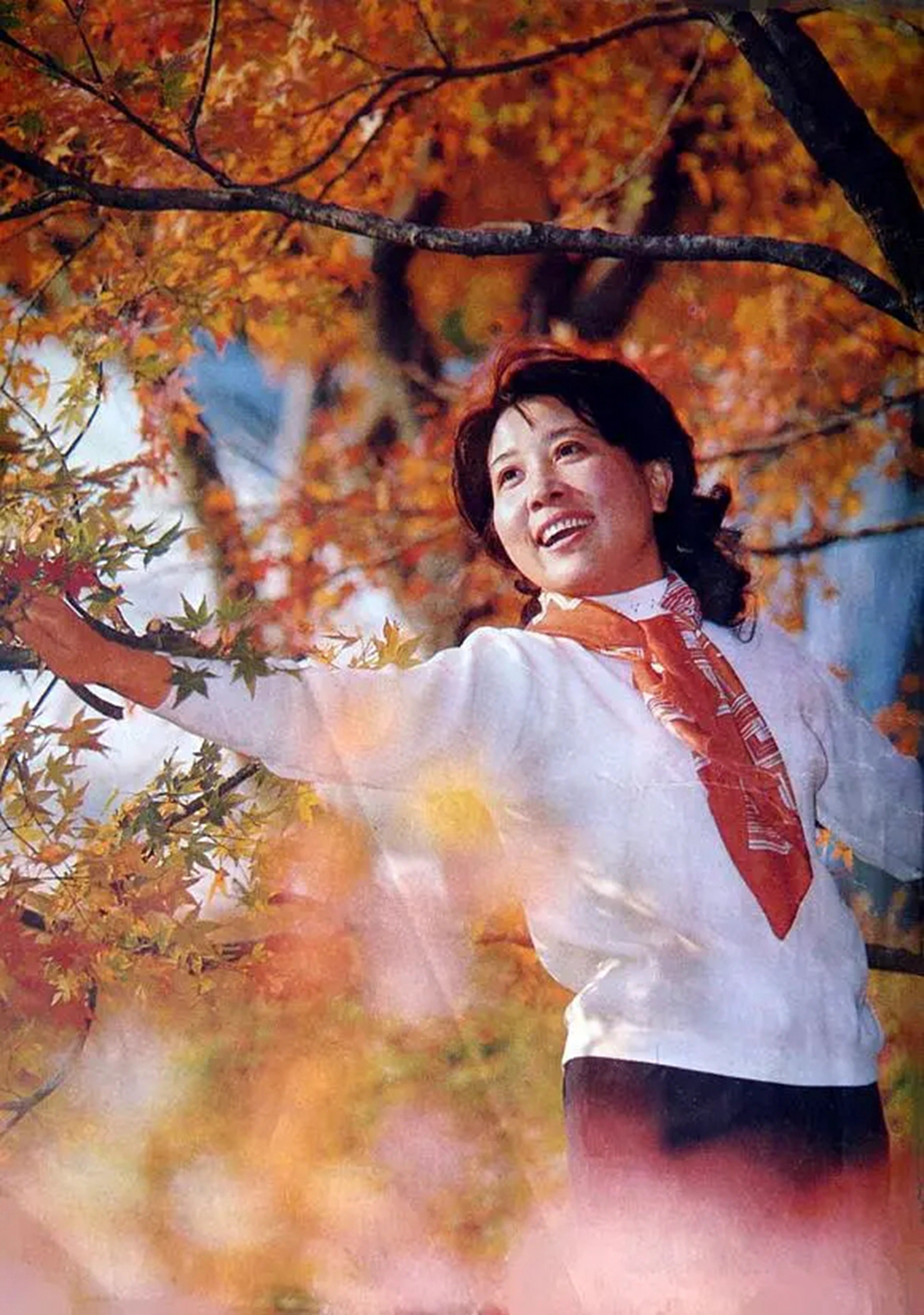 她是《敌营十八年》女一号康瑛,配角女特务都成了名,她去了哪里