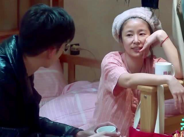 林心如综艺节目首秀,就看出与赵薇的差距,即想赚钱还不愿意干活