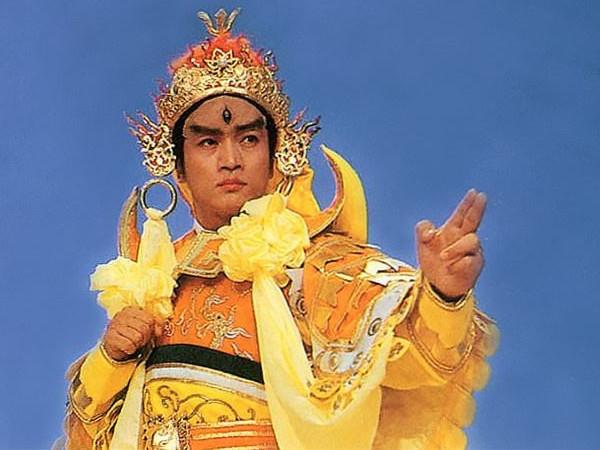 杨天佑,凡人,据说是杨戬的父亲.