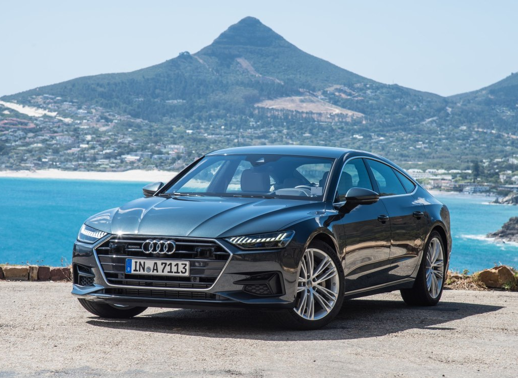 奥迪a7外观非常养眼!333匹马力 全时四驱!价格亲民?