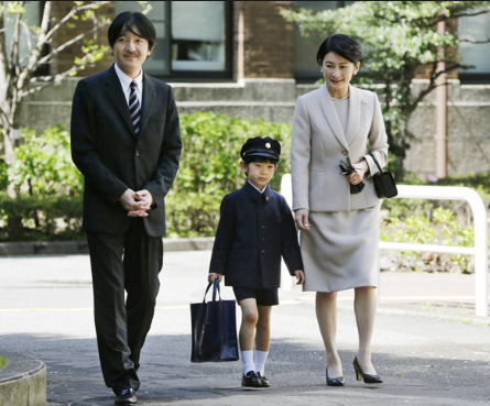 日本悠仁王子不上传统贵族学校,升学继续念女校附中