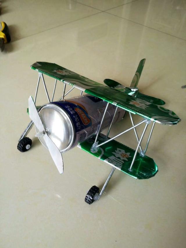 自制简易小飞机图片