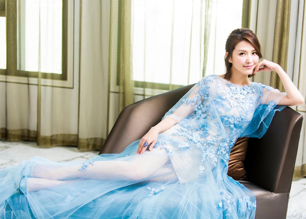 徐洁儿,1978年10月30日出生于中国台湾,演员,歌手  2002年推出首支