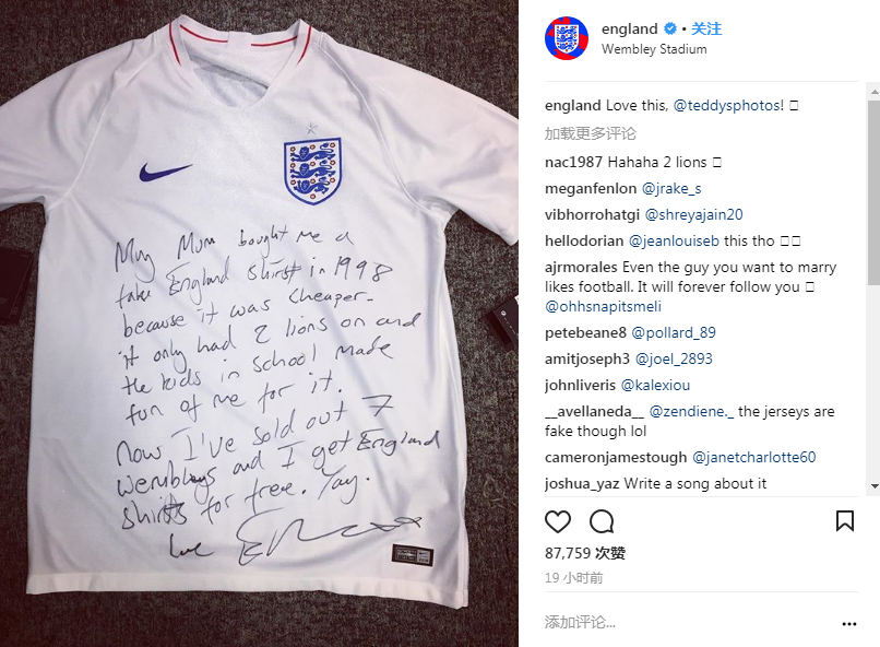 昔日盗版球衣已是过往云烟,三狮官方晒黄老板签名