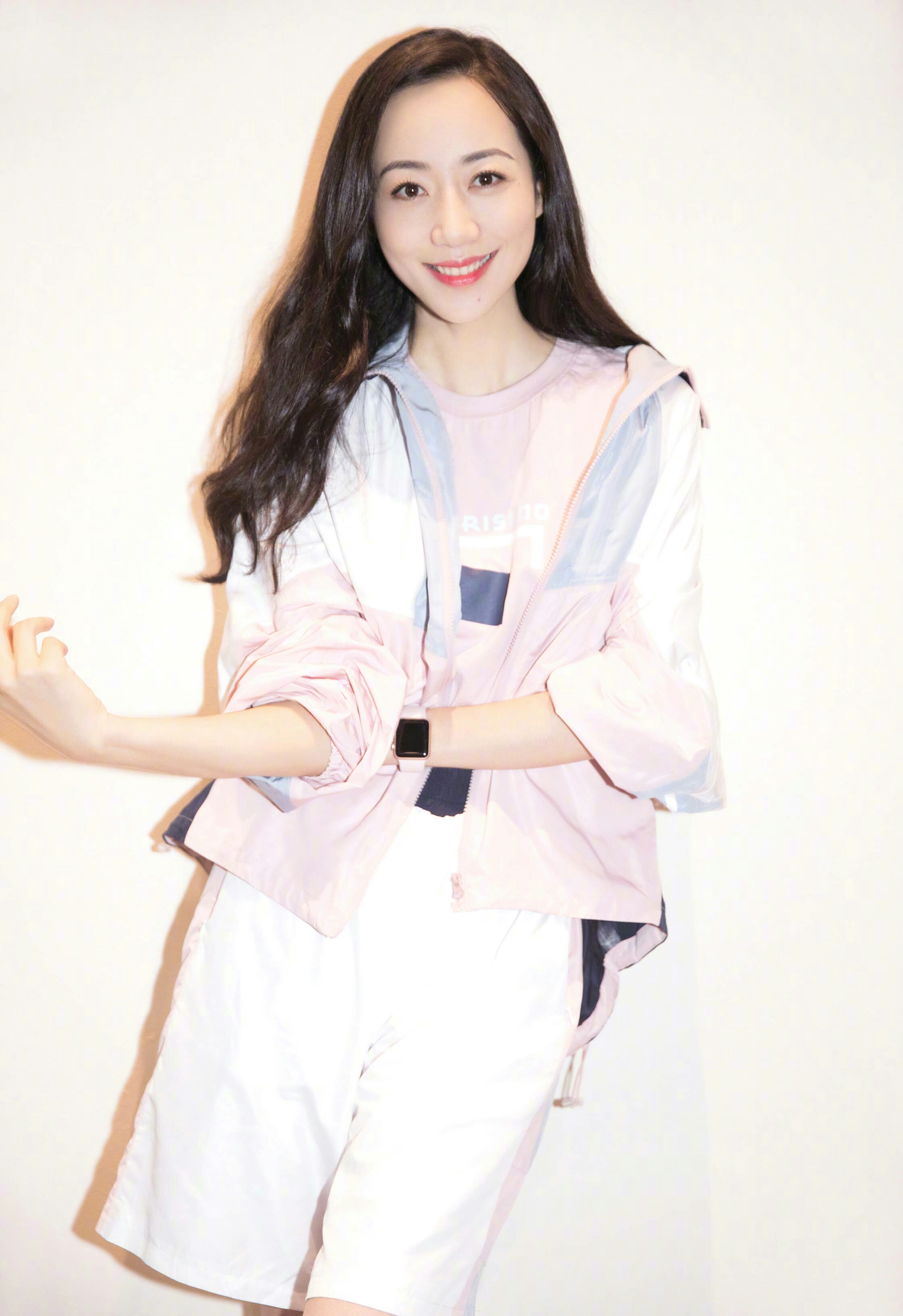 韩雪的长相可谓是给观众们留下深刻的记忆,在小时候韩雪就已经是漂亮