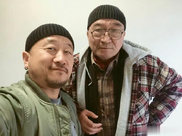 李彧回忆与李保田同演《宰相刘罗锅,父亲的苛责如同炼狱标题图片