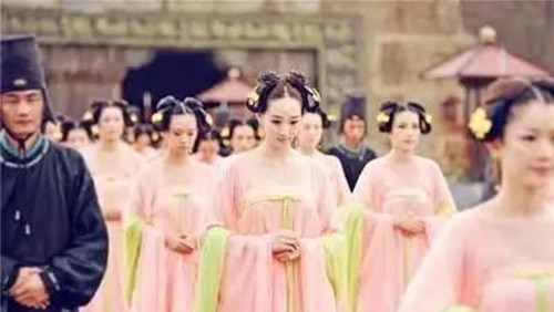 古代皇帝选妃的4大标准,当皇妃宛若过关斩将,现代女子很少达标