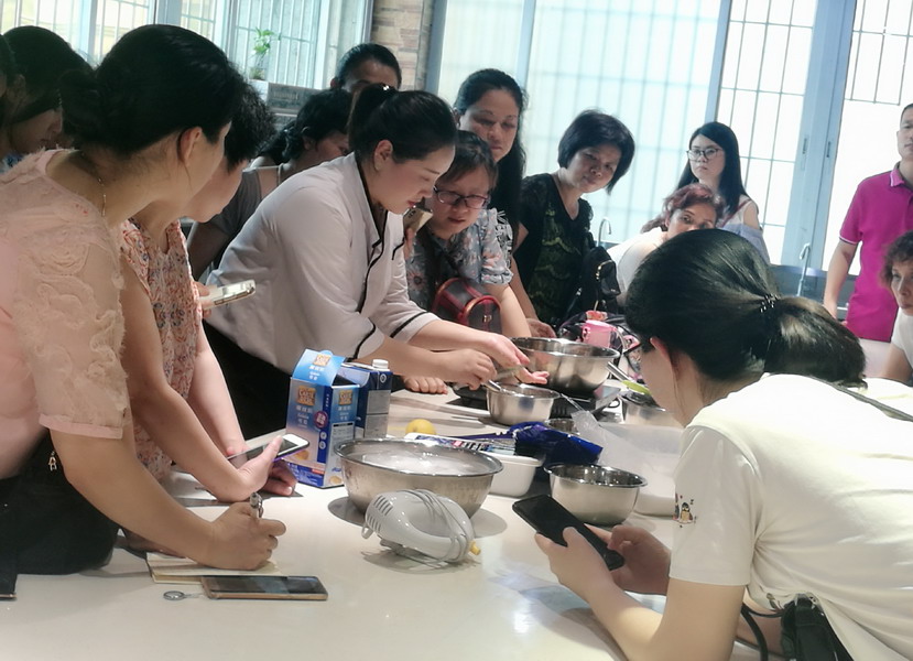 广州职工大学堂市一宫校区举办美食培训班