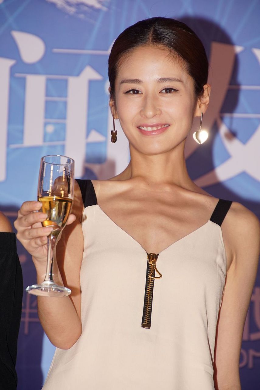 女明星的瘦,竟然全是靠饿出来的.