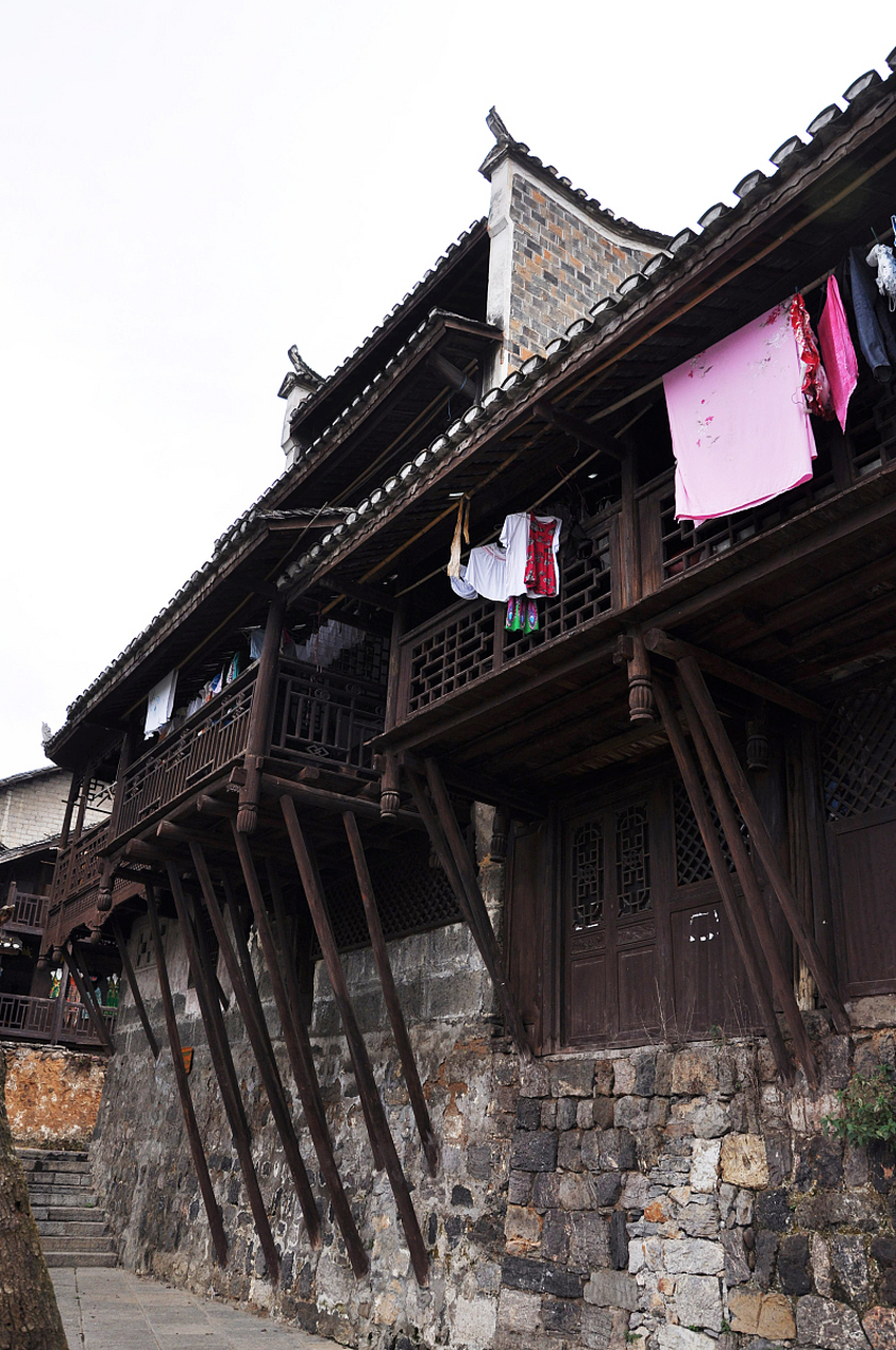 镜头里的春天# 春季出游,贵定音寨不仅让人陶醉于美丽的自然景色