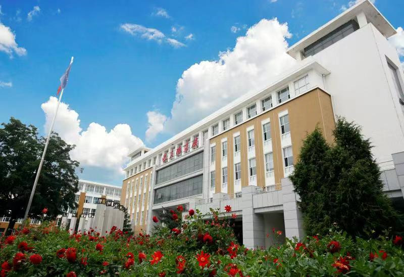 白城师范学院图书馆
