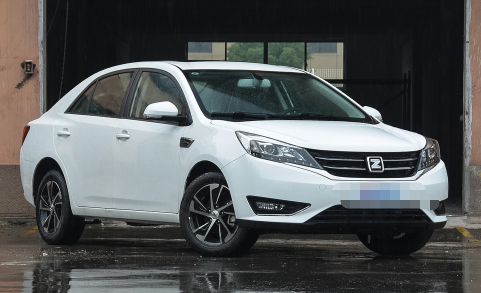 线条优雅不呆板的众泰z360,有种跨界轿跑的感觉,符合大众审美