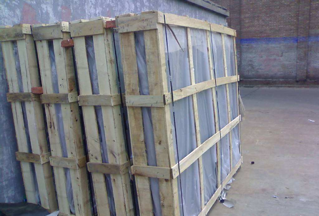 玻璃运输中的包装及装卸车注意事项