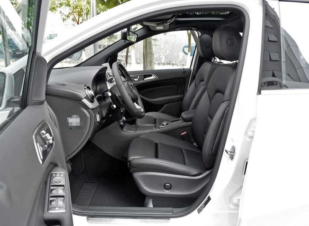 奔驰b级b200时尚型的品读与欣赏