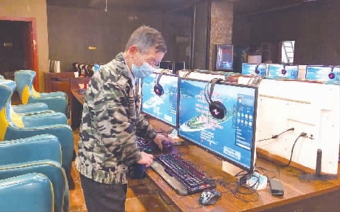 网吧消毒准备迎客,担心网虫消费习惯改变 行业面临挑战