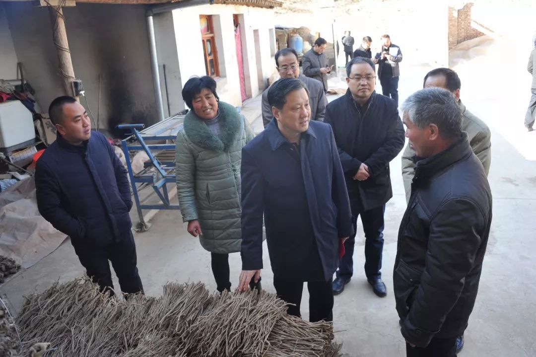 崔景瑜到宕昌县开展春节走访慰问活动