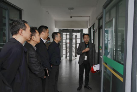 绵阳市委常委罗宗志到经开区调研生态环境和安全生产工作