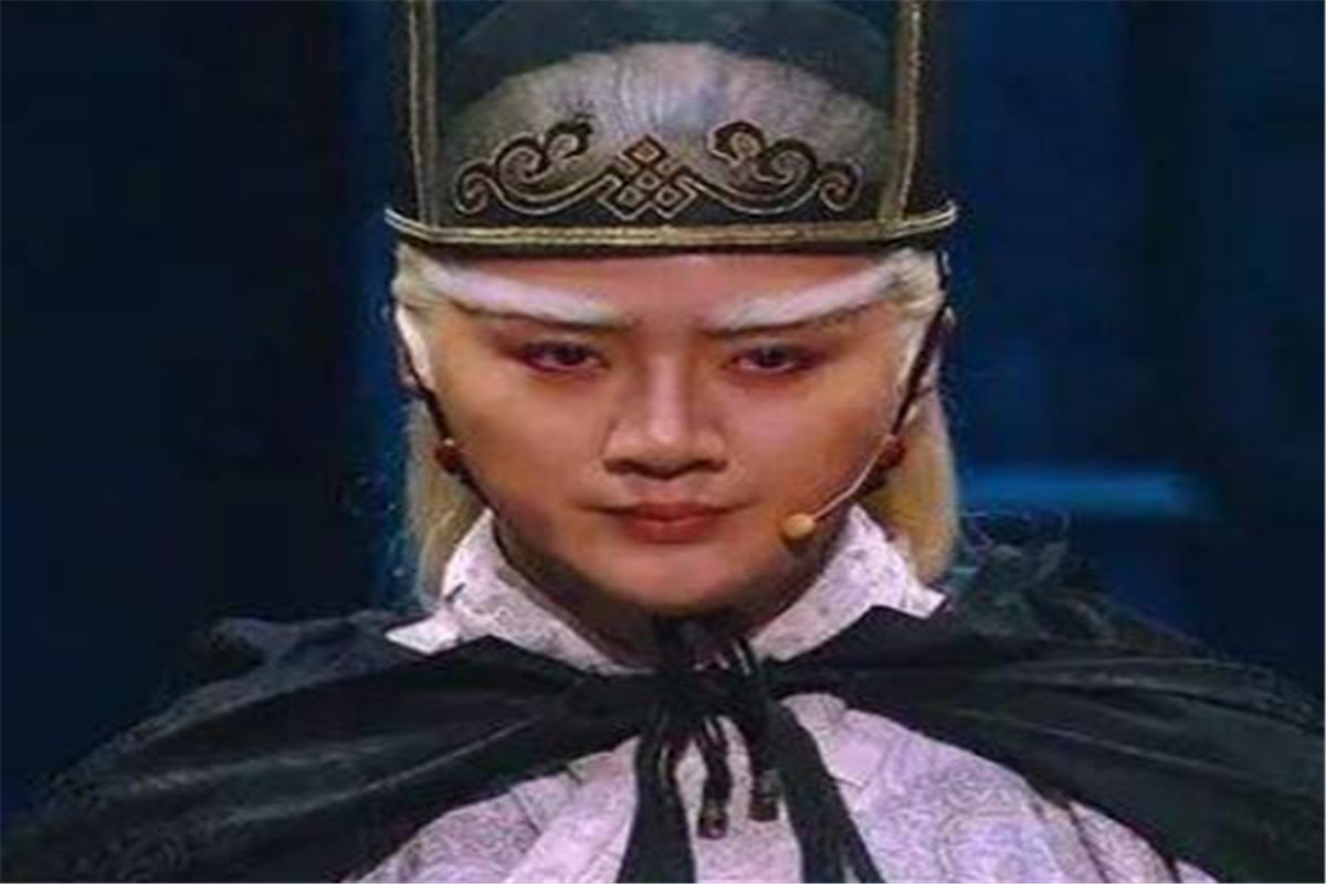 无法无天魏忠贤,从社会渣渣到权倾天下,历史第一大太监