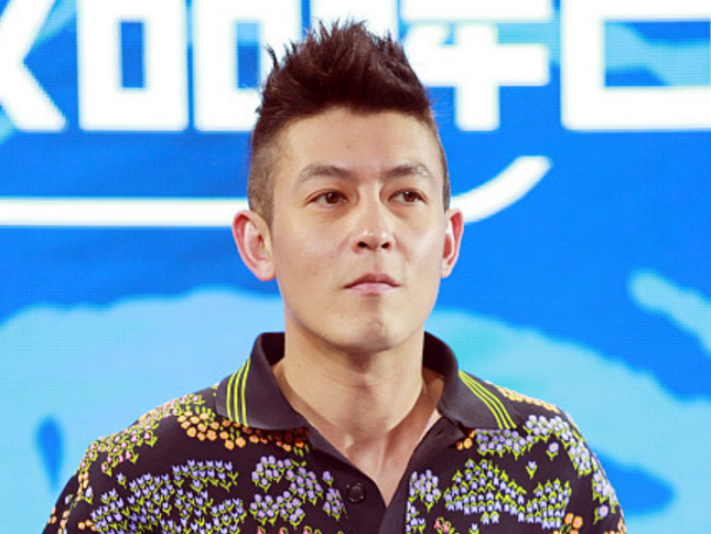 陈冠希:我到了50岁笑出褶子也依然帅气,因为我是纯天然!