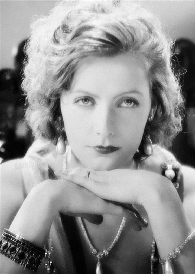 葛丽泰嘉宝年轻时的老照片,在那个没有ps的年代,却美得如此惊艳
