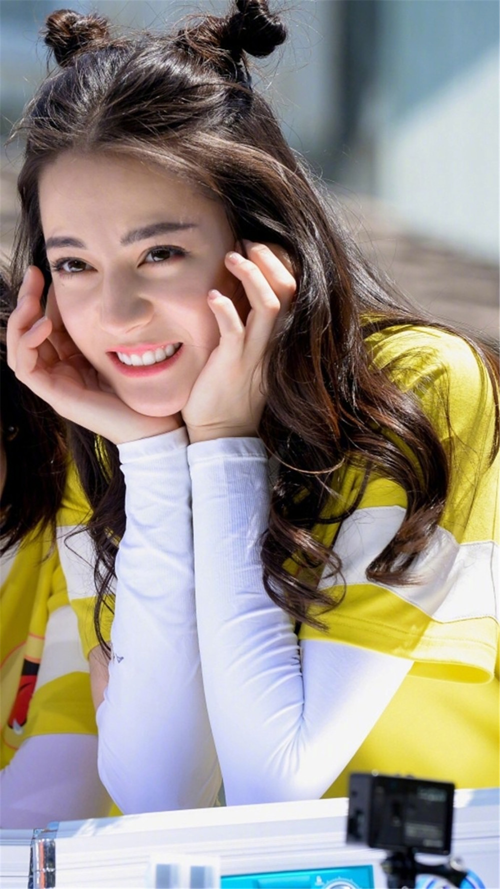 女生脸上这3个地方"凸起",天生就是"桃花脸",魅力挡不住!