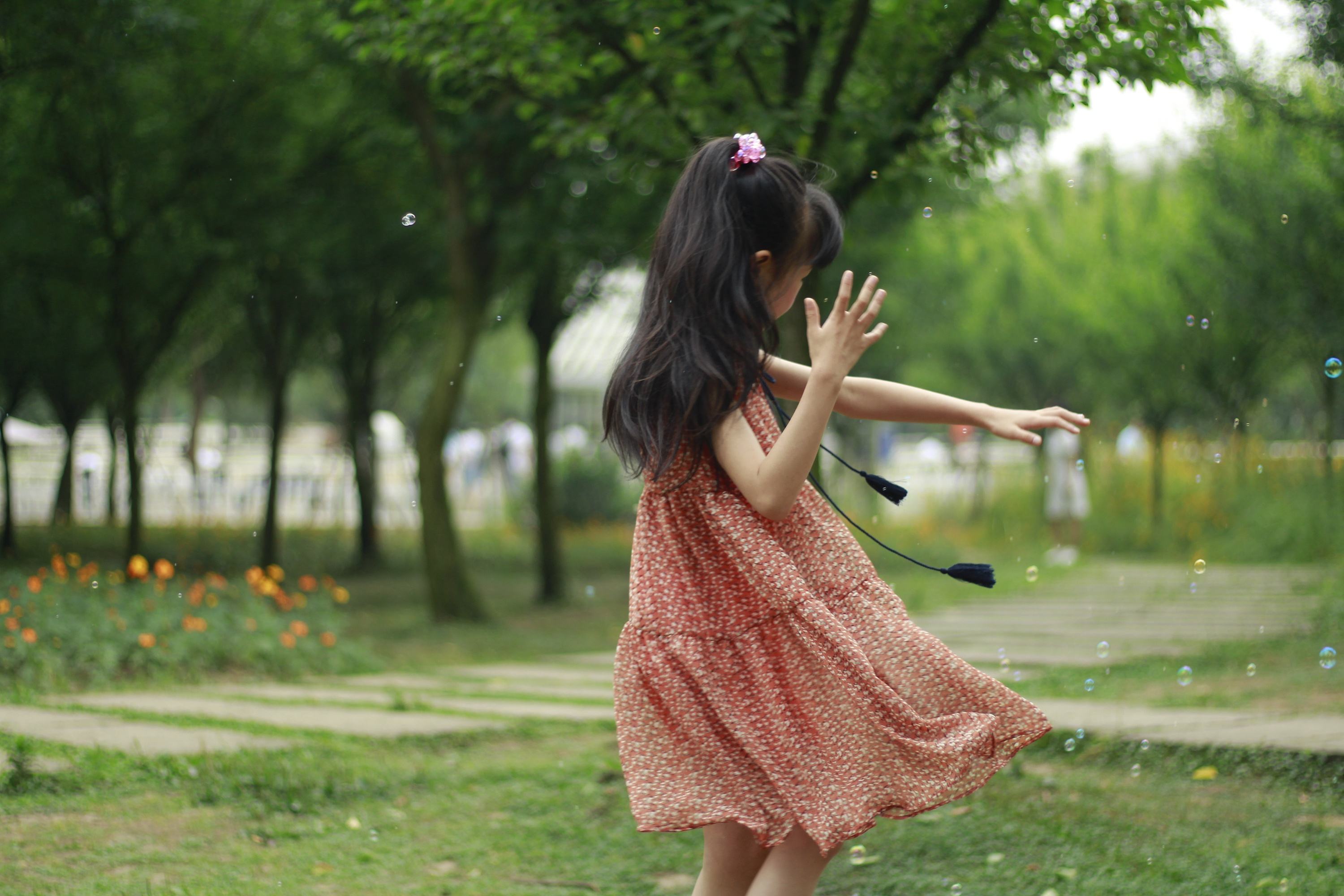 小少女图片早熟图片