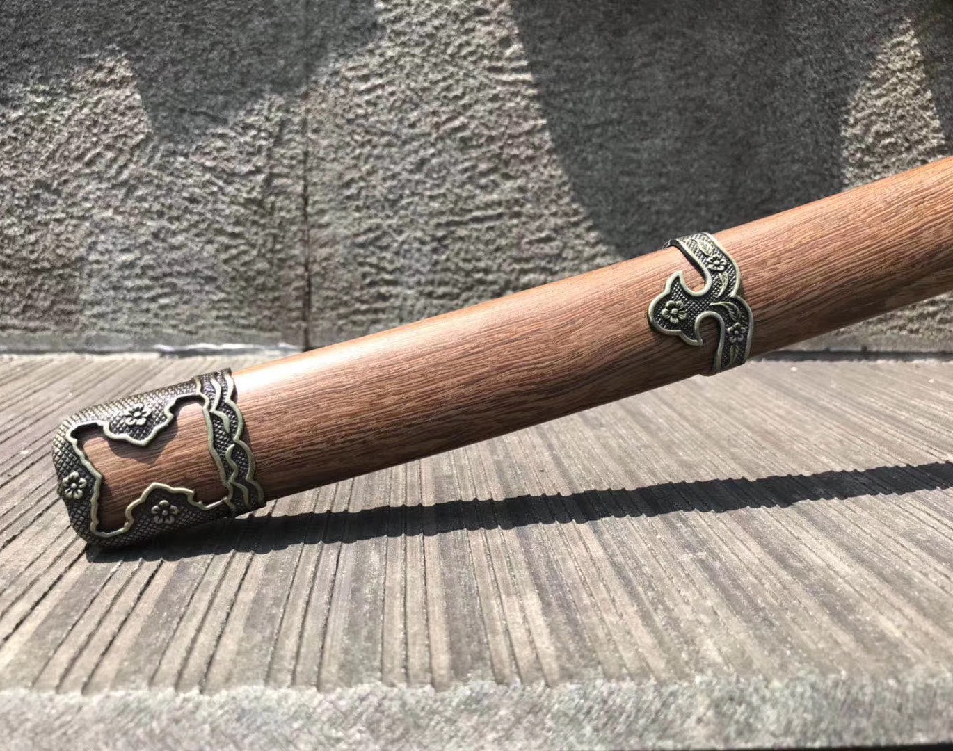 花梨木花钢纹残火太刀