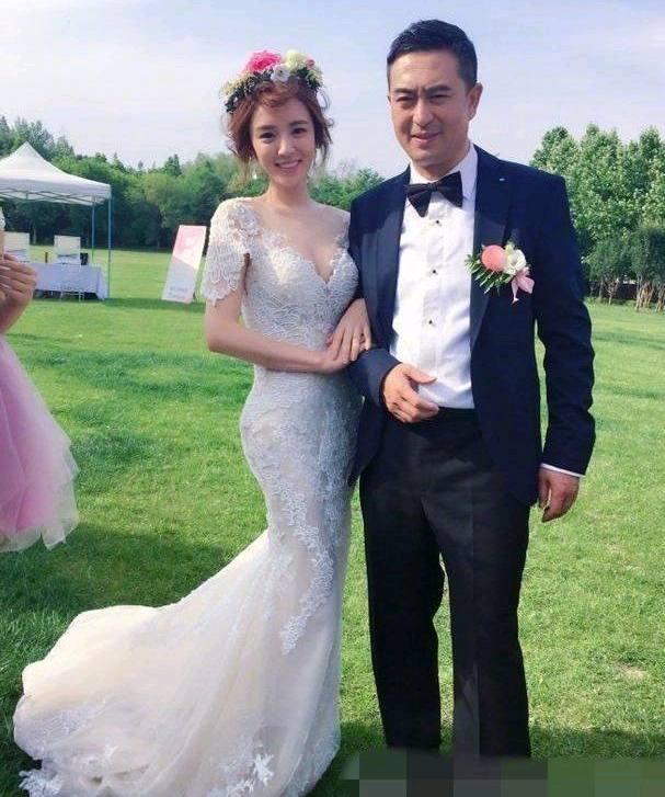 王晓晨结婚图片