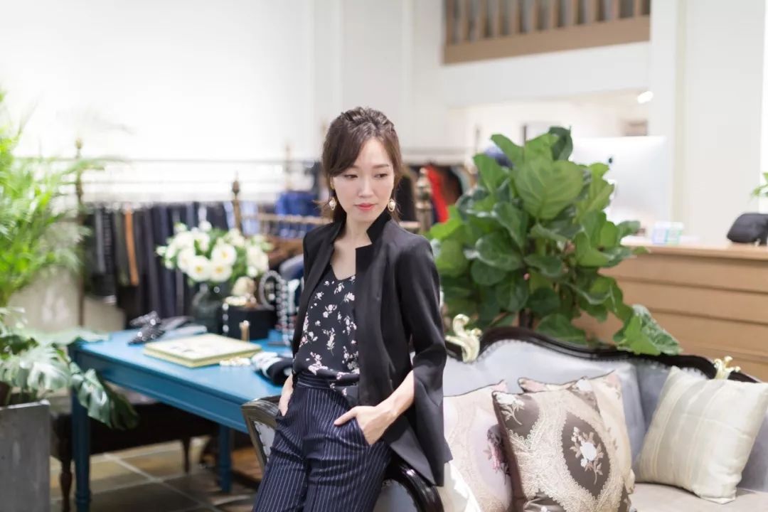 电商女神图鉴:电商 广告 小程序 她秀了一波神操作