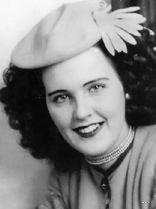 有人在洛杉矶的雷麦特公园,人们发现了伊丽莎白·安·肖特的尸体