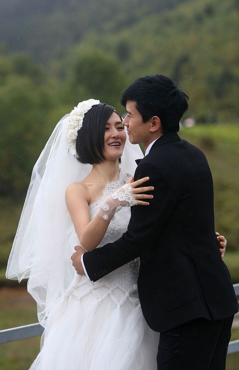 他们在长沙和北京都有自己的房子,然而在生下双胞胎女儿后,他们选择