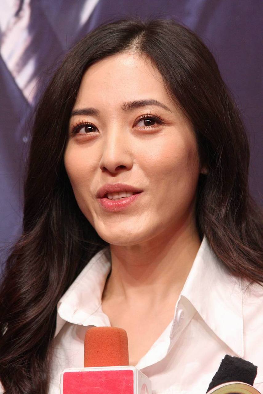 曾黎长相真的很一般,脸好长!