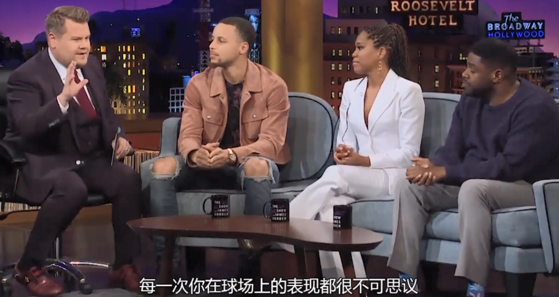 的专访节目,有一位主持人包括两位明星嘉宾,库里是他们的主要采访对象