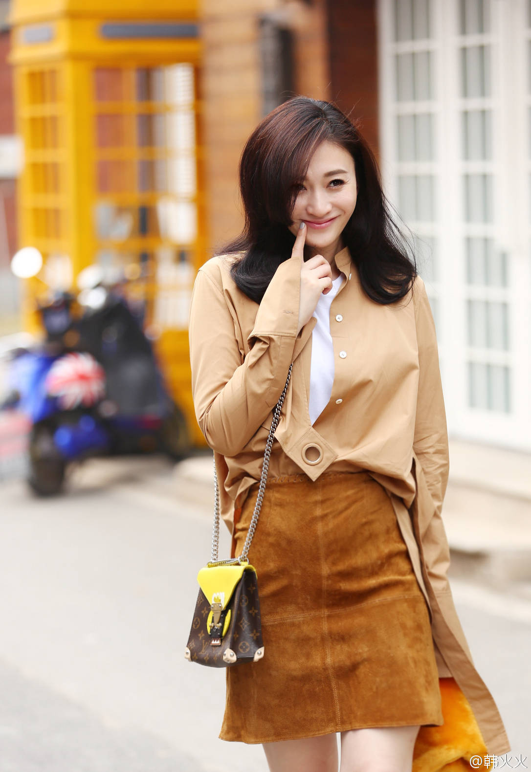 李小冉:花容月貌,举手投足间都散发着优雅的气息