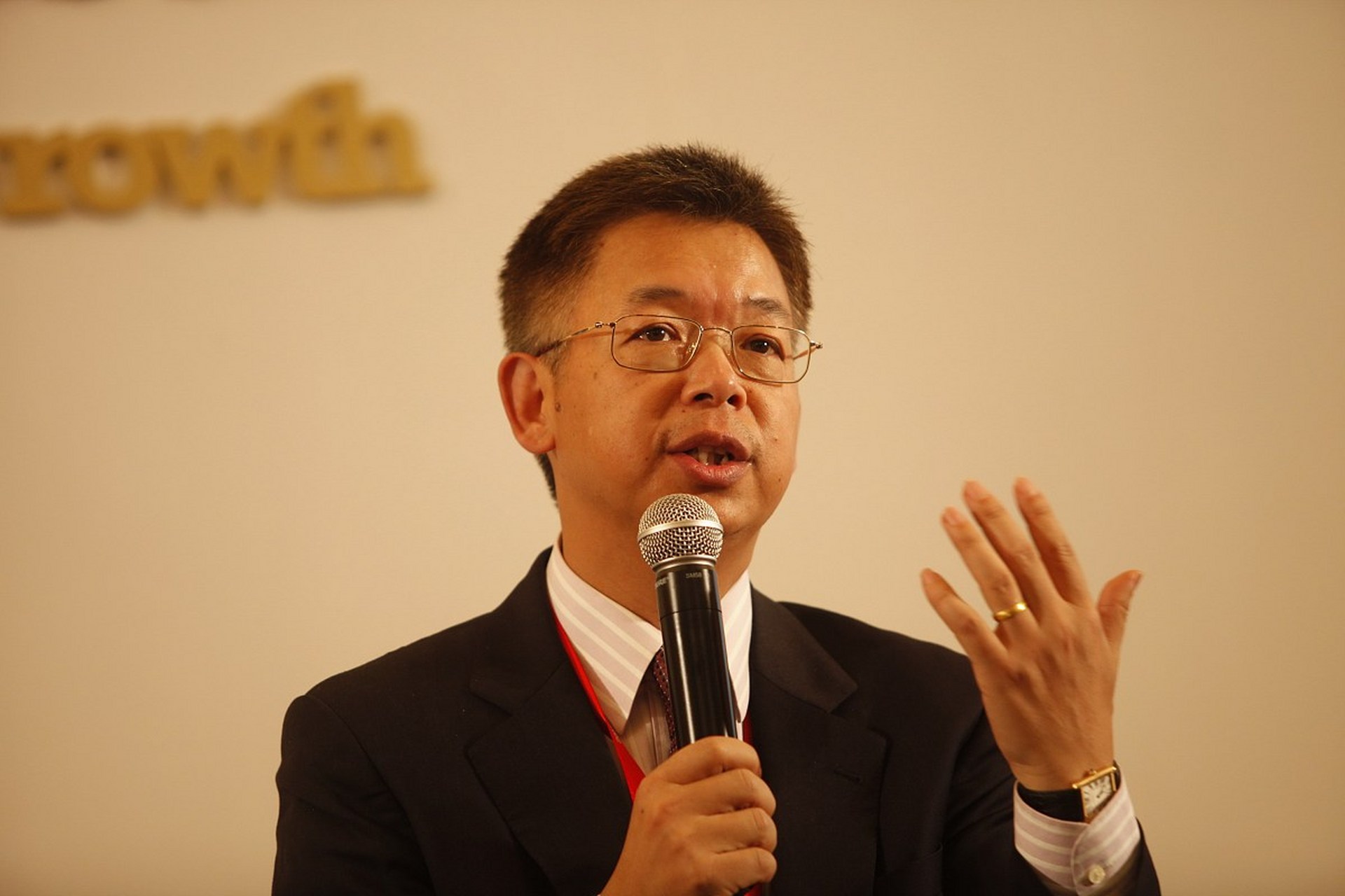 北京大学国家发展研究院黄益平教授最近在一论坛上谈到,国发院邀请