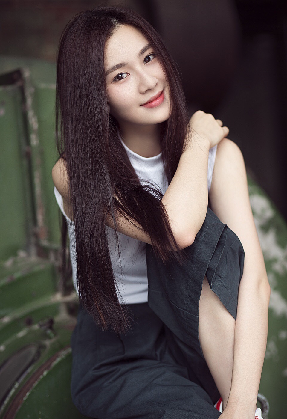 私底下的刘颖伦是个吃货并且是个笑点极低的女孩子,有时慢热有时活泼