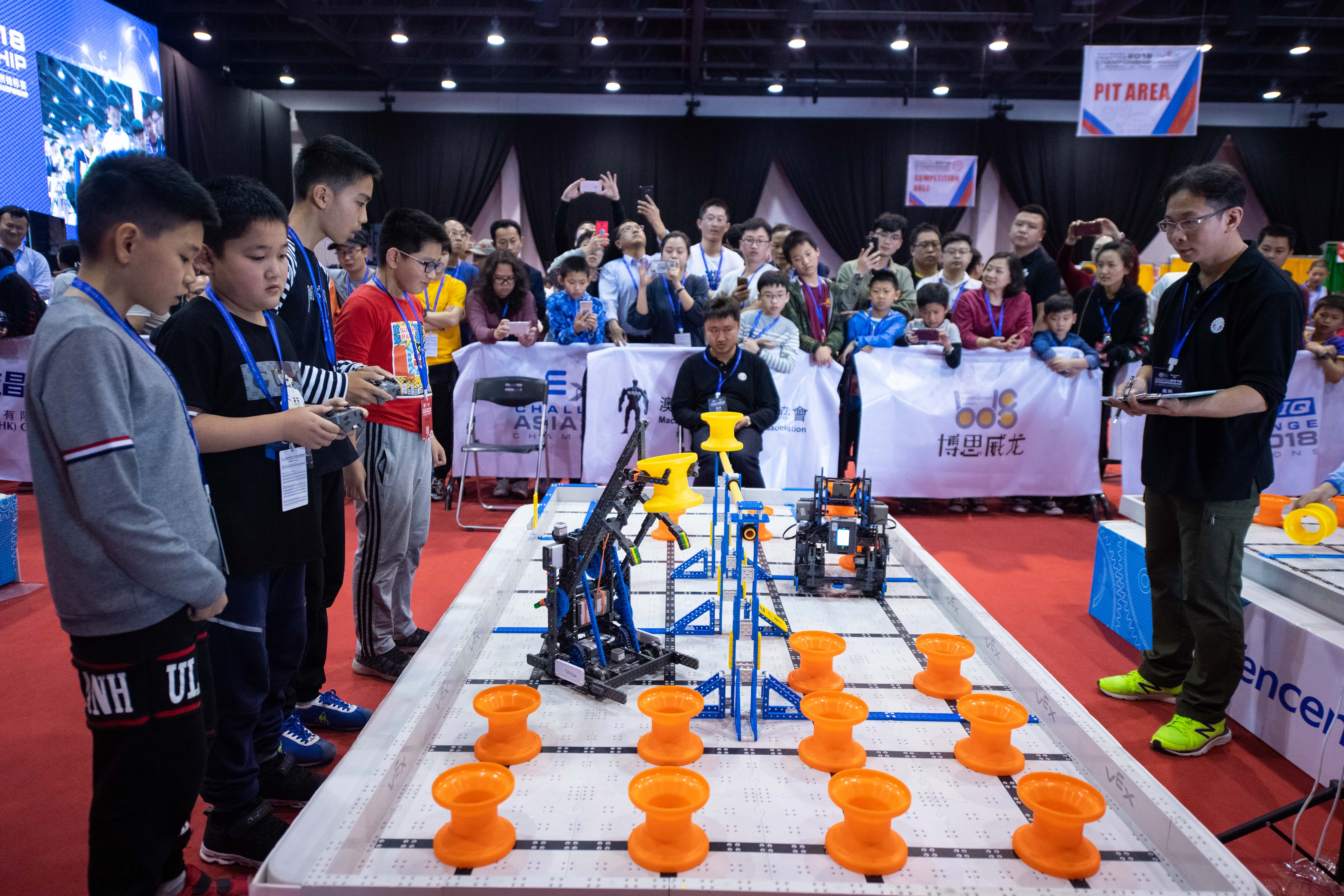 第12届腾讯杯青少年vex机器人亚洲锦标赛决赛在澳门举行(2)