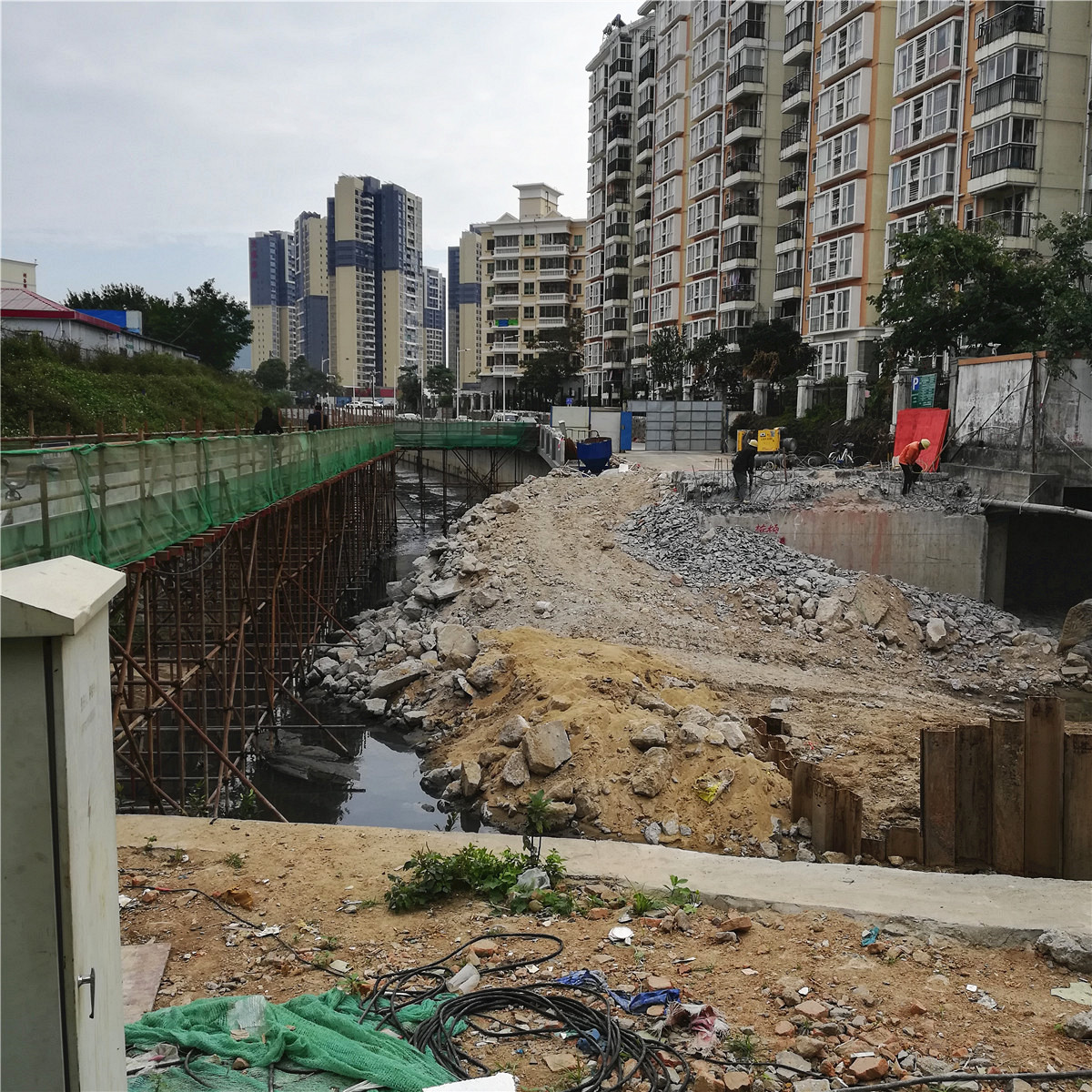 实拍深圳:雨污分流工程有多难?整条河都要重新修整