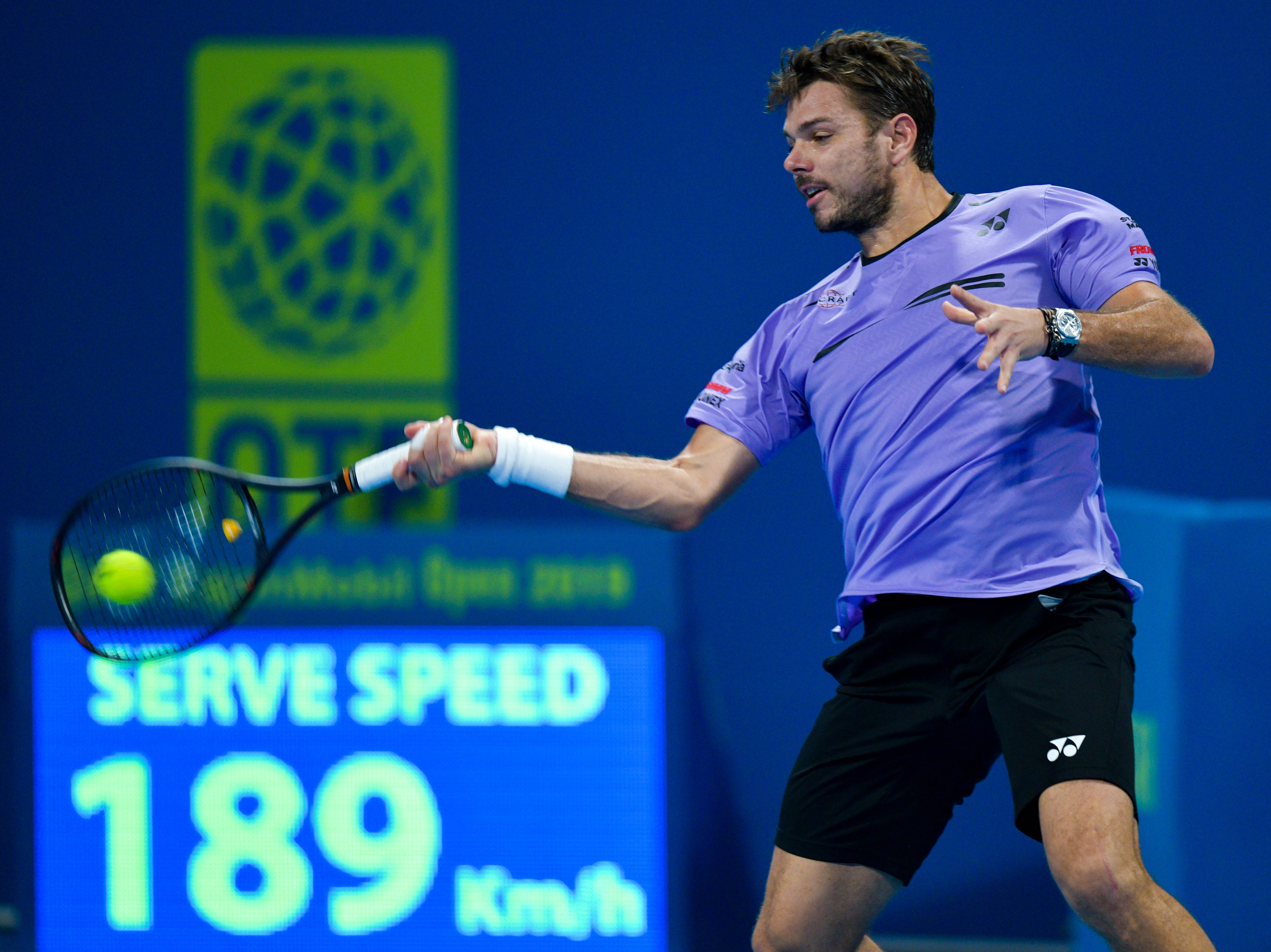 网球——卡塔尔公开赛:瓦林卡晋级八强