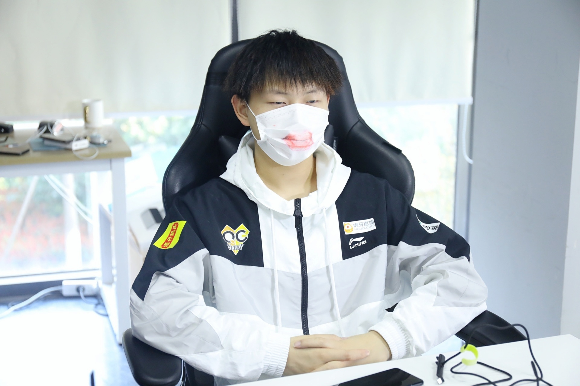 qghappy虽然之前经历了四连败,但自从770重新回到队伍中后,qg战队逐渐