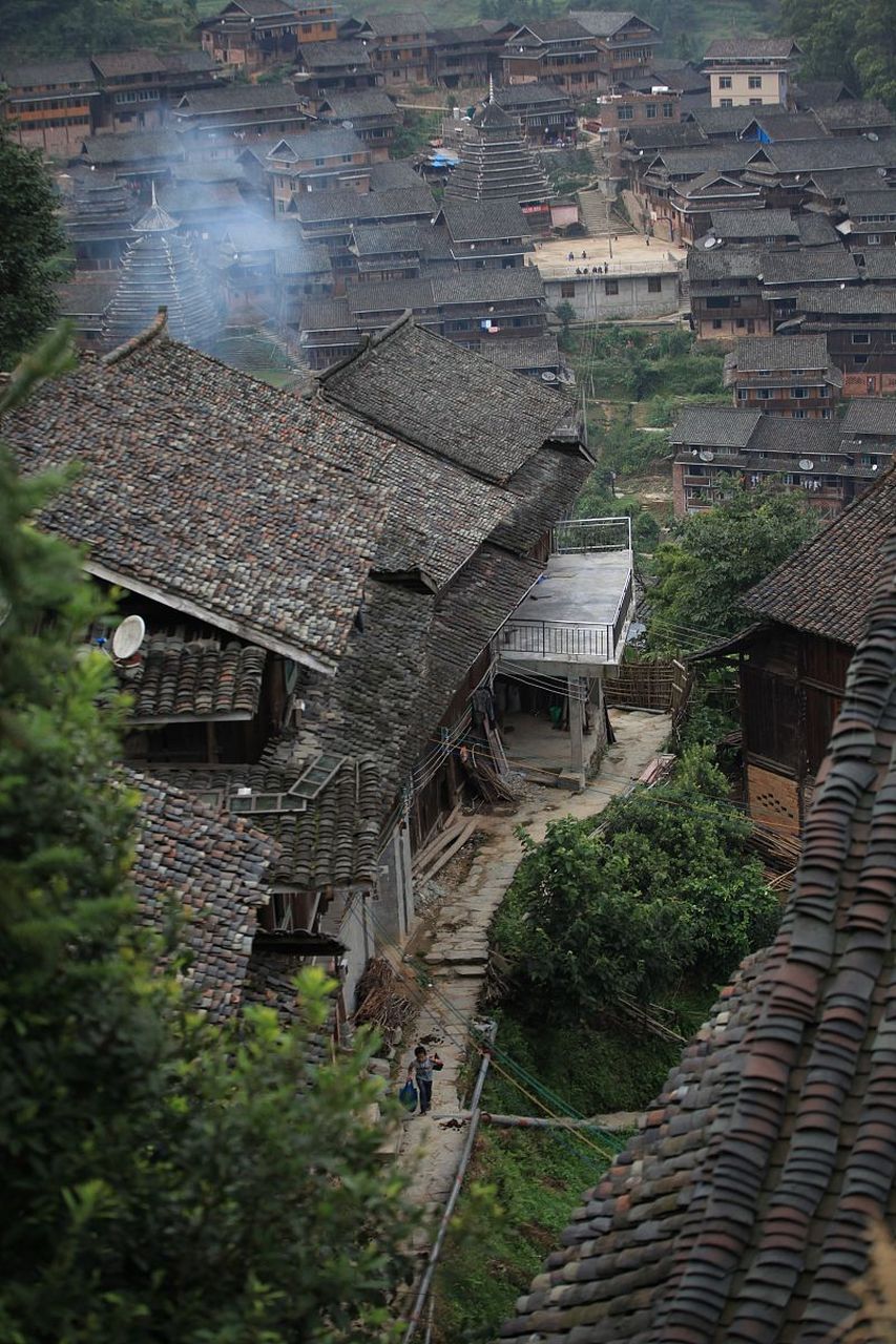 位于韶关市始兴县隘子镇,是广东省内保存最为完整的客家围屋之一,被誉