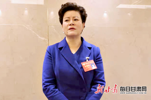 「聚焦2020甘肃两会」委员王亦农:进一步加强盲道建设和管理 让盲人