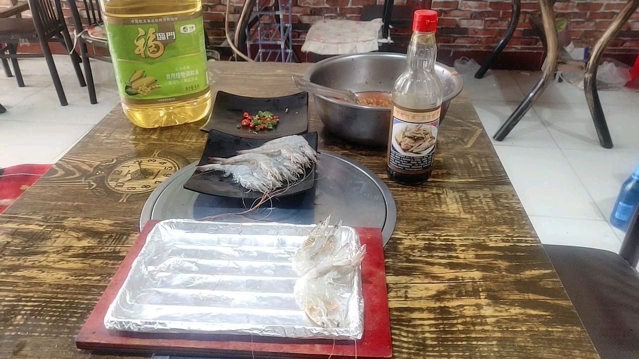 烧烤店里的铁板开背虾,利润百分之二百的菜品