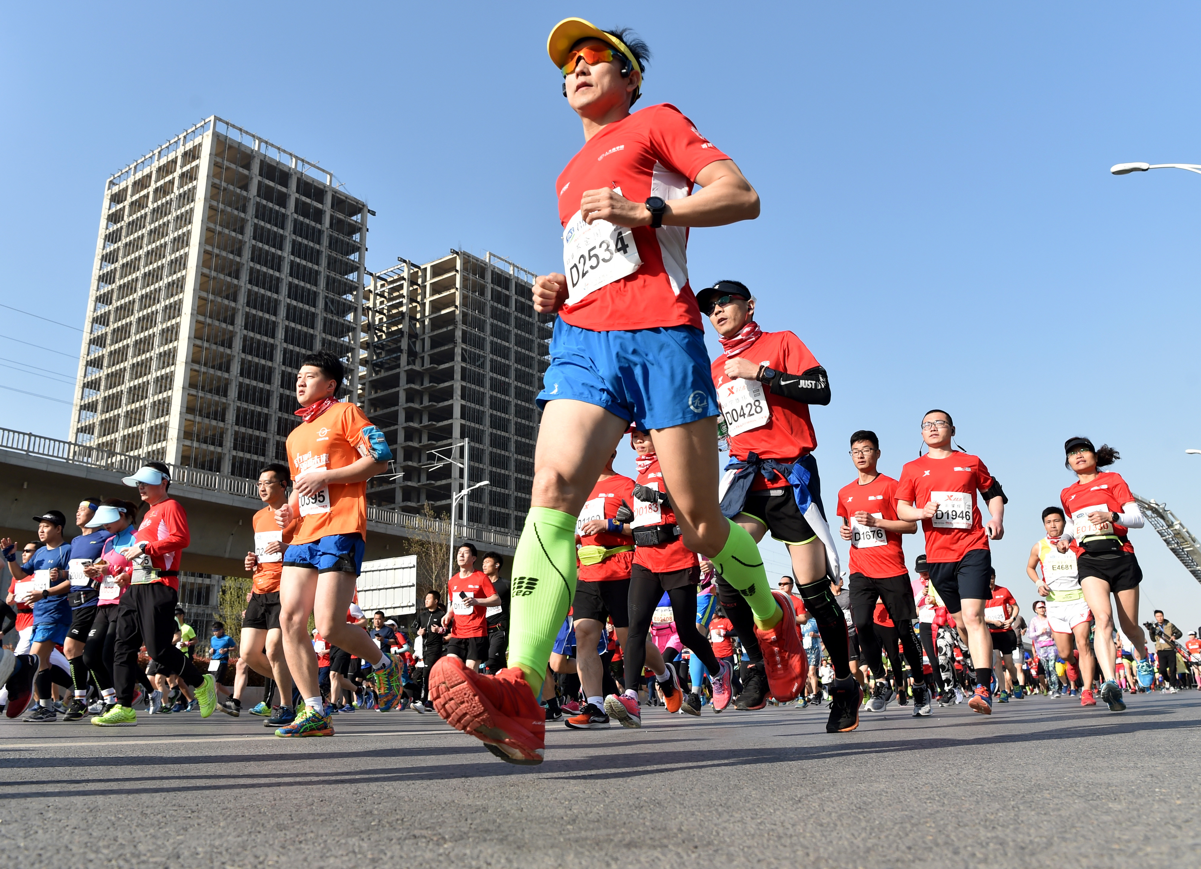 马拉松——2019郑开国际马拉松赛开跑