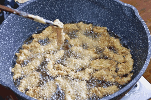 一切一腌再炸炸,3步搞定小酥肉