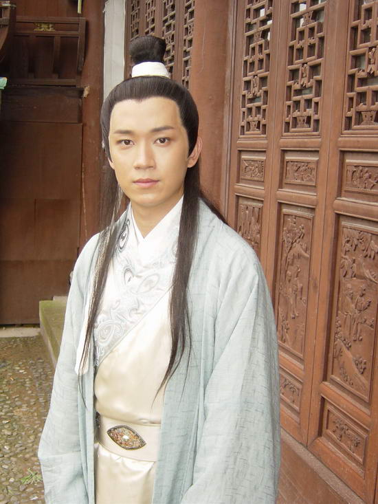 2002年的《大唐情史》堪称是古典美的代表,唐国强,沈傲君,潘粤明,聂远