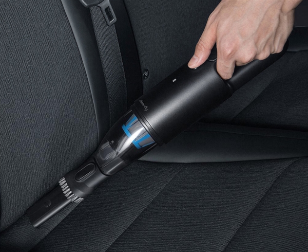 199元 小米众筹上架清蜓车载便携吸尘器:可吸起硬币